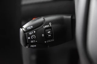 Peugeot 208 – thumbnail 21