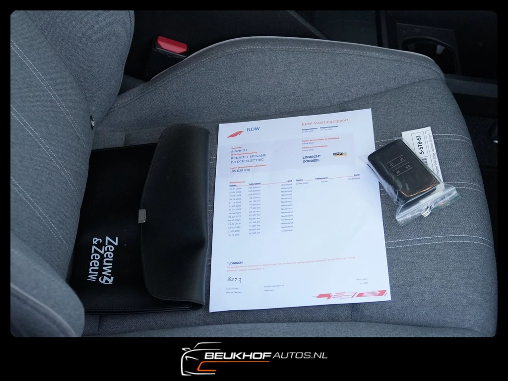 Renault Megane E-Tech – foto 10