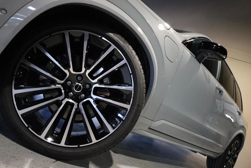 Volvo XC90 – foto 33
