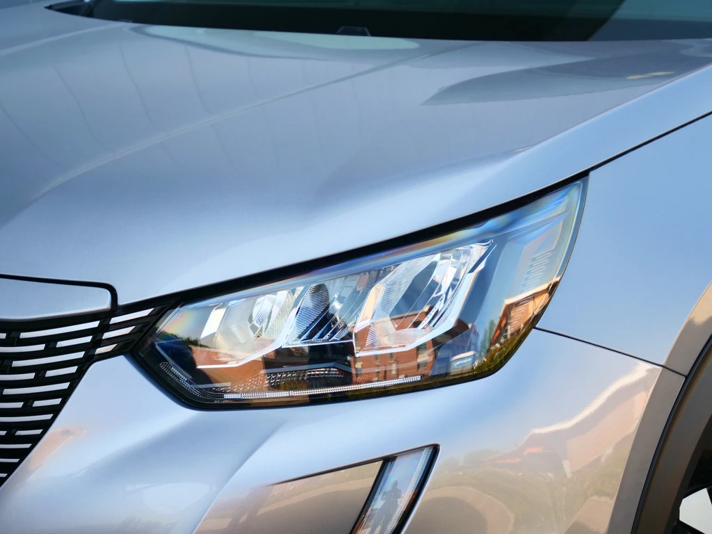 Peugeot e-2008 – foto 28