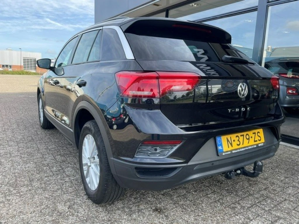 Volkswagen T-Roc – foto 3
