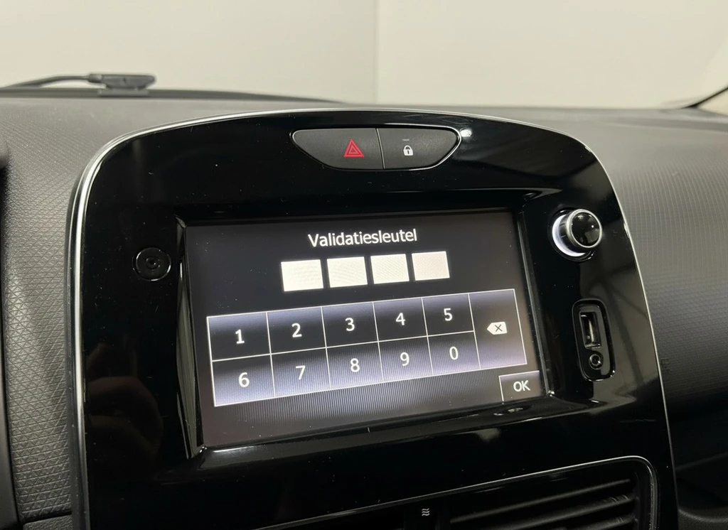Renault Clio – foto 15