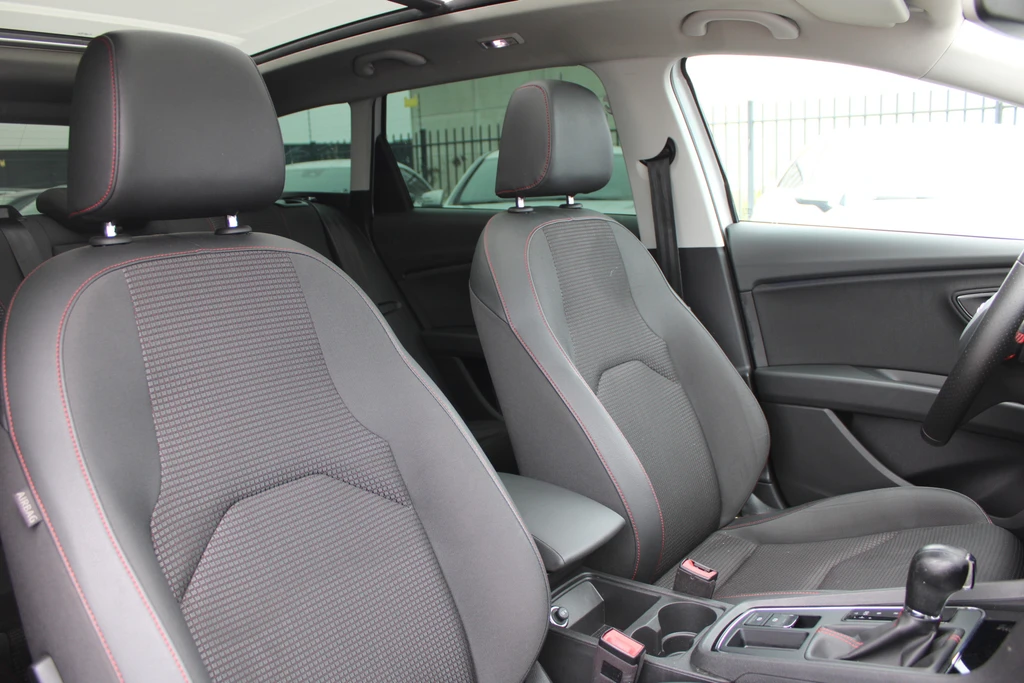 SEAT Leon – foto 15