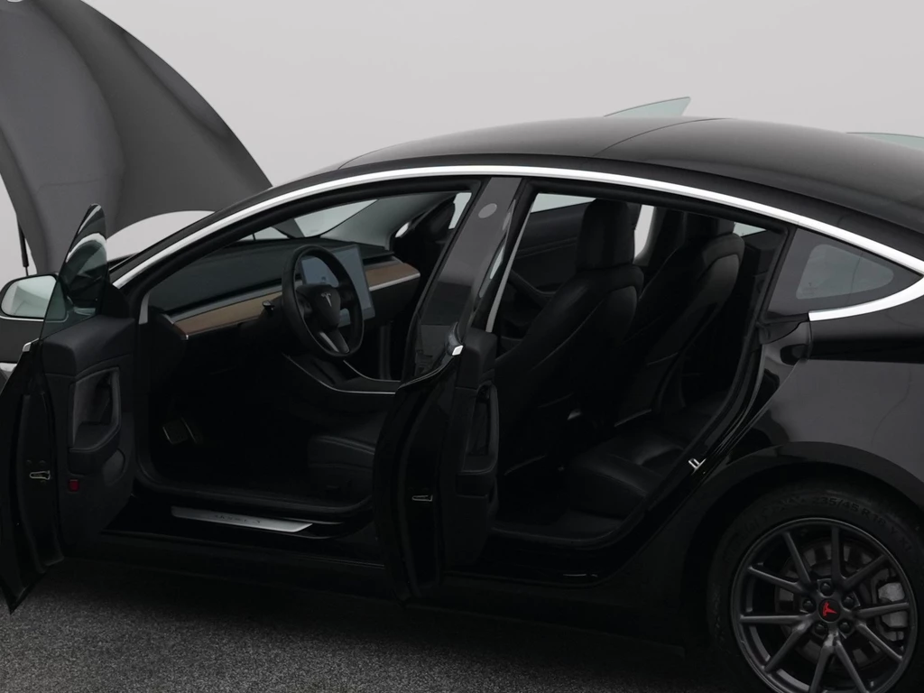 Tesla Model 3 – foto 36