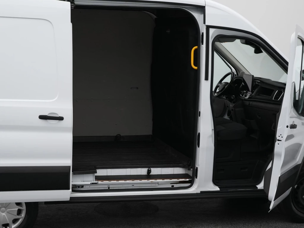 Ford E-Transit – foto 37