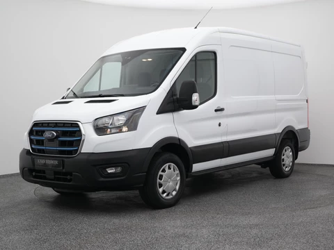 Ford E-Transit 350 L2H2 Trend 68 kWh | CAMERA | CARPLAY | STOELVERWARMING