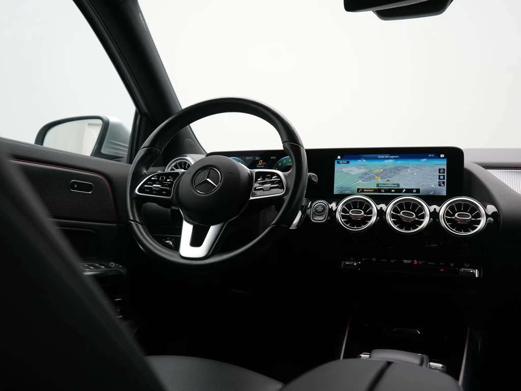Mercedes-Benz GLA – foto 18