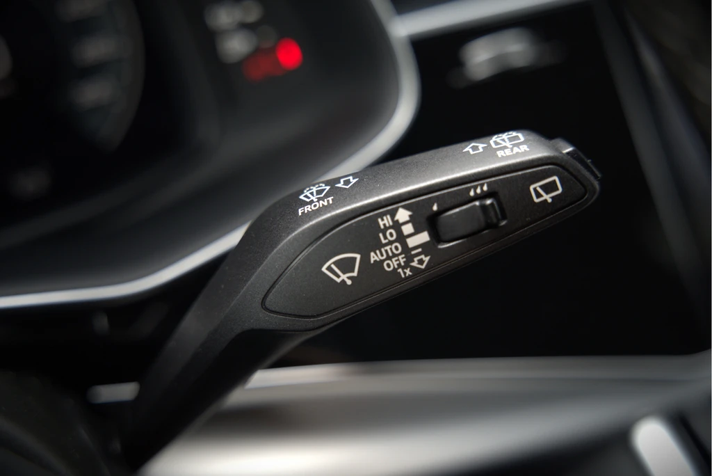 Audi Q8 – foto 44