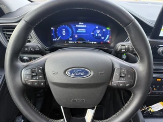 Ford Kuga – thumbnail 16