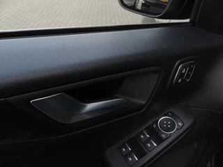 Ford Kuga – thumbnail 64