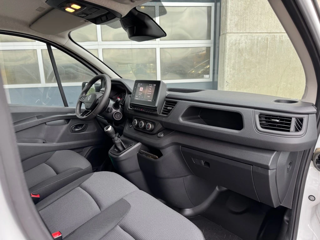 Renault Trafic – foto 21