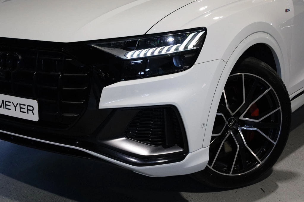 Audi Q8 – foto 18