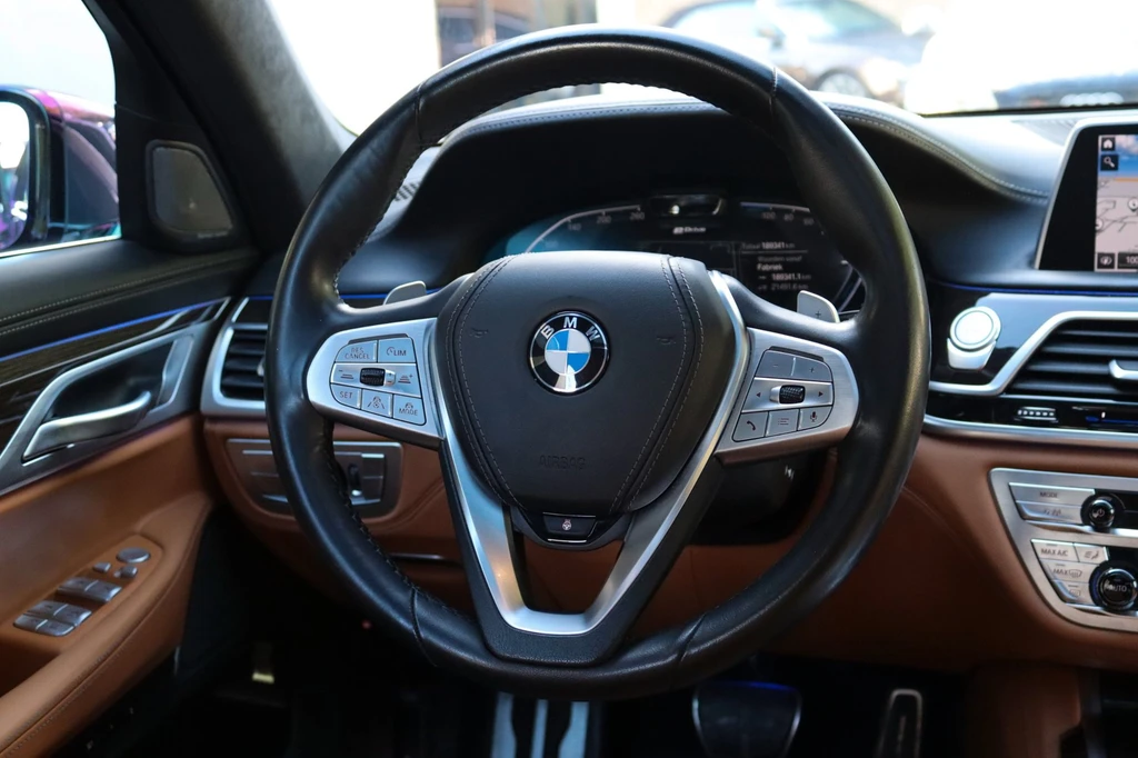 BMW 7 Serie – foto 28