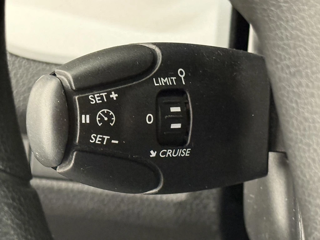 Opel Vivaro – foto 25