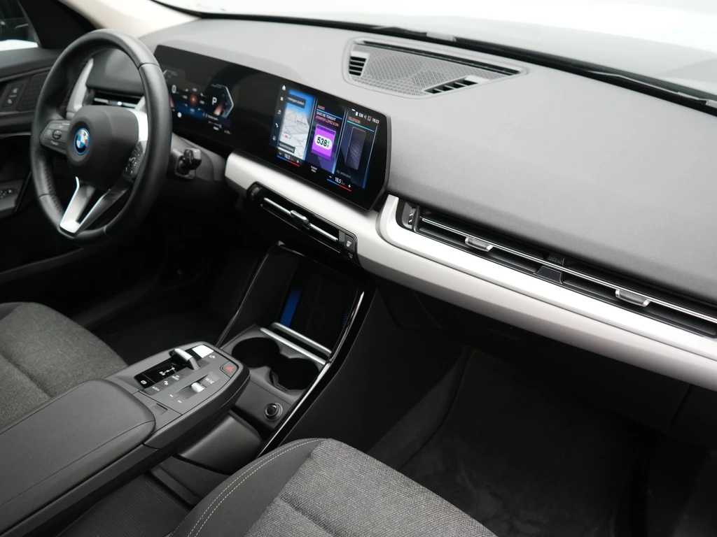 BMW iX1 – foto 13