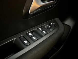 Peugeot 208 – thumbnail 33