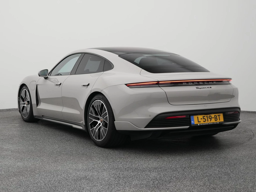 Porsche Taycan – foto 4