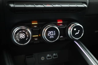 Renault Clio – thumbnail 24