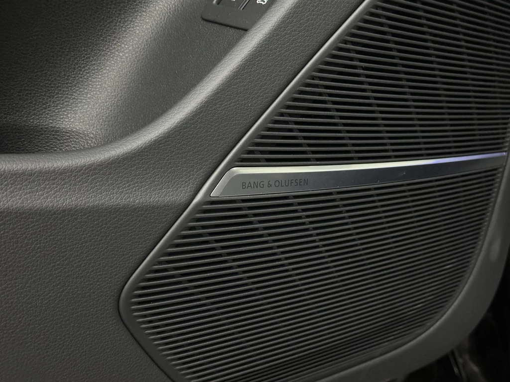 Audi Q8 – foto 17