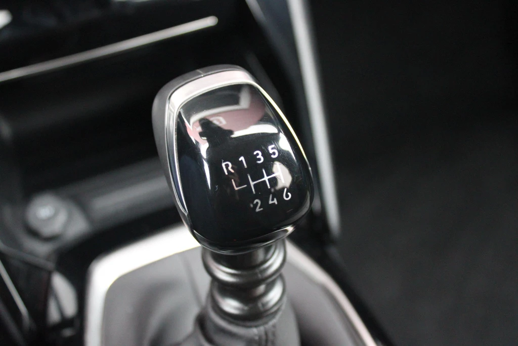 Peugeot 208 – foto 17