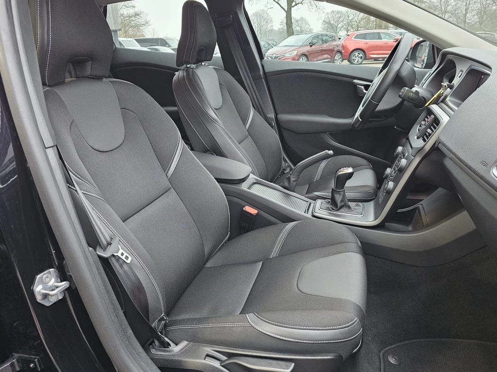 Volvo V40 – foto 35