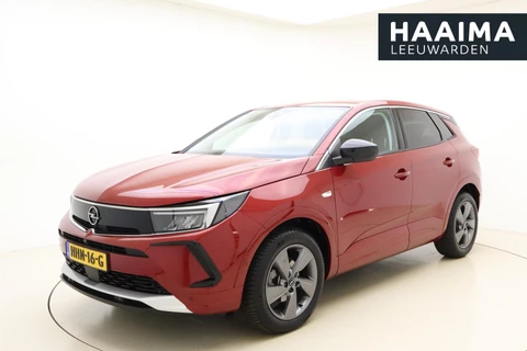 Opel Grandland 1.2 Turbo 130pk Automaat Level 3 | Adapt. Cruise control | Trekhaak | Elektrische achterklep | Climate control | Keyless | Camera | Verwarmd stuurwiel | LED verlichting | Lichtmetalen velgen | All-seasonbanden