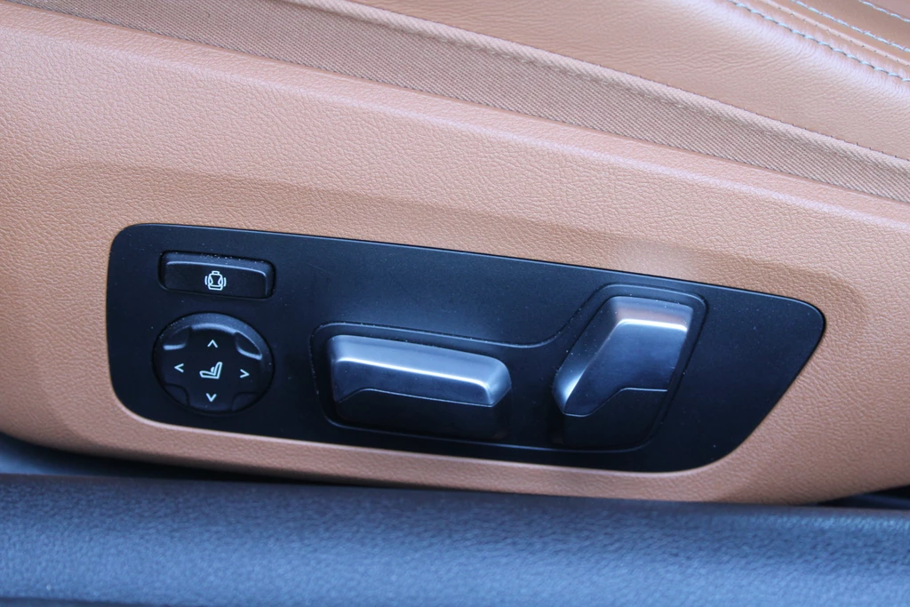 BMW 8 Serie – foto 34