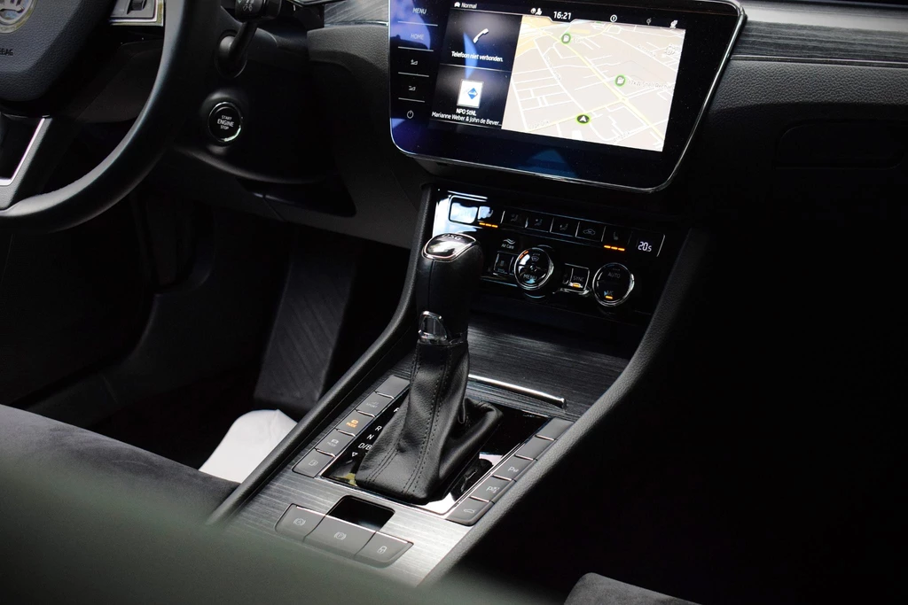 Škoda Superb – foto 35