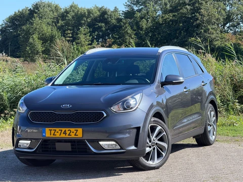 Kia Niro 1.6 GDi Hybrid ExecutiveLine - Platinum Graphite - Android/Camera/Leder