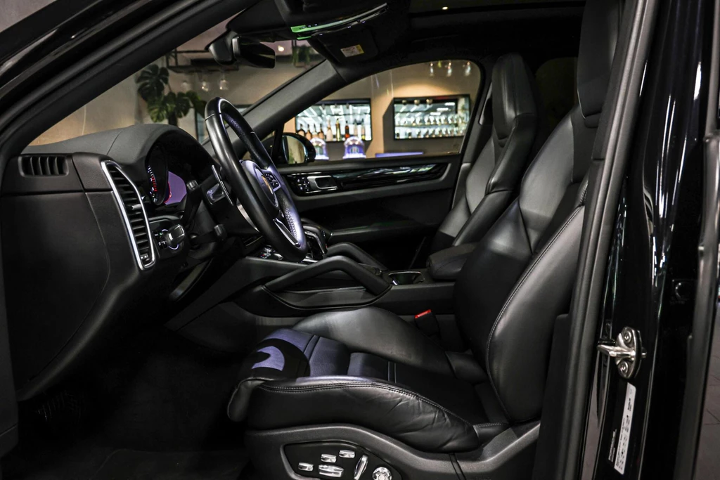 Porsche Cayenne – foto 12