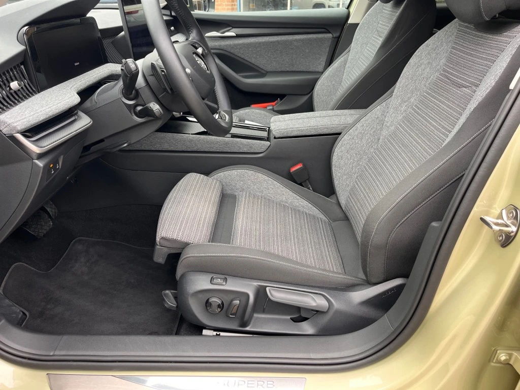 Škoda Superb – foto 21