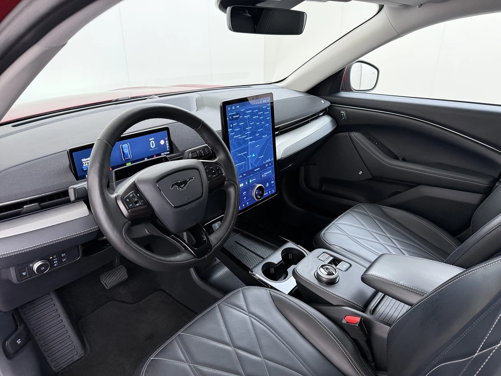 Ford Mustang Mach-E – foto 14