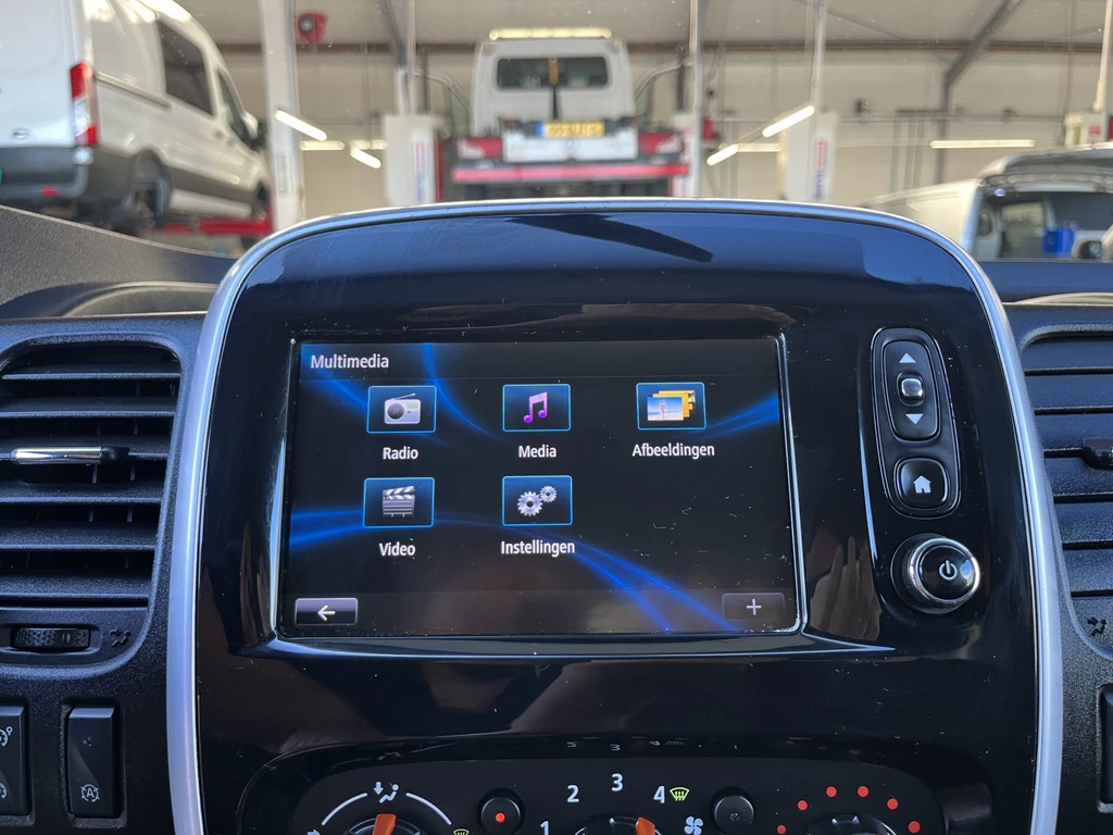 Renault Trafic – foto 37