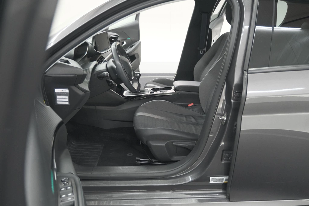 Peugeot 208 – foto 30