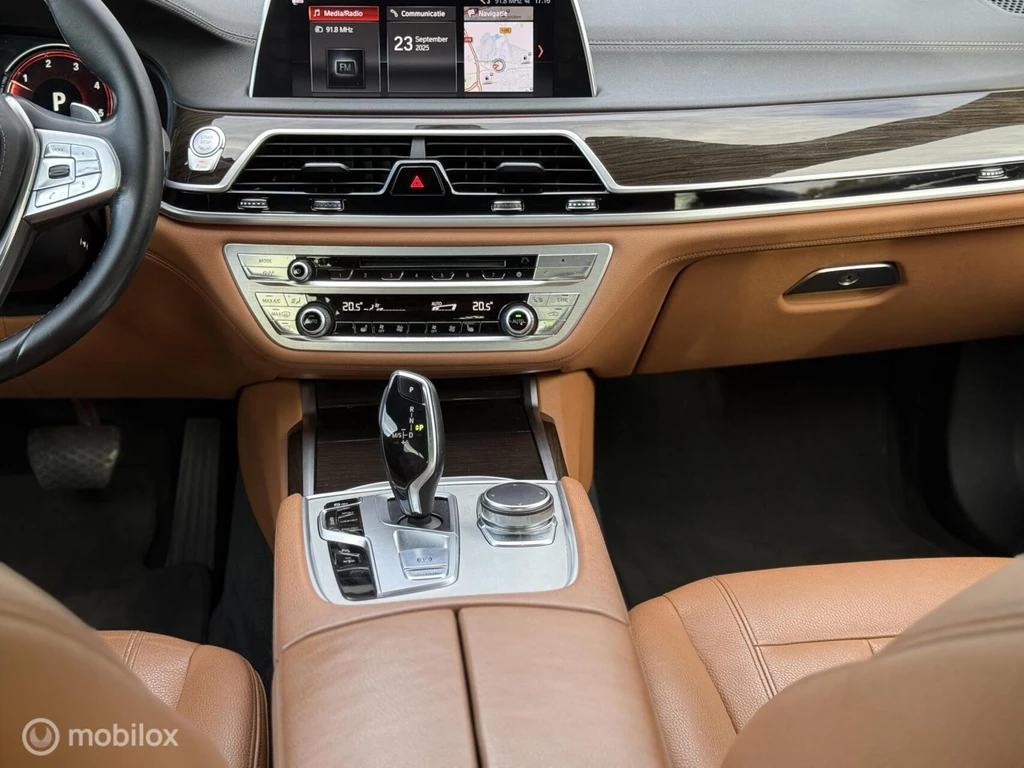 BMW 7 Serie – foto 14