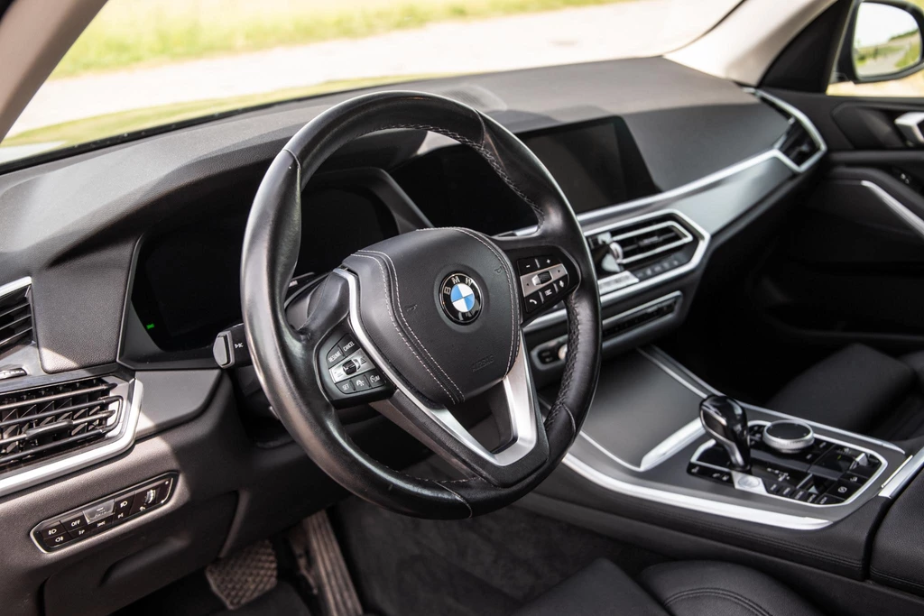 BMW X5 – foto 25