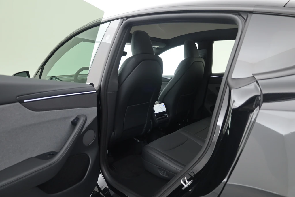 Tesla Model Y – foto 46