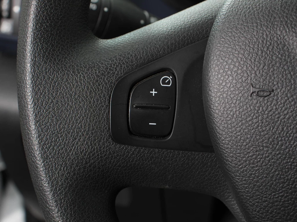 Opel Vivaro – foto 15