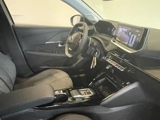 Peugeot 208 – thumbnail 14