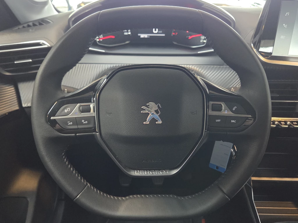 Peugeot 208 – foto 24