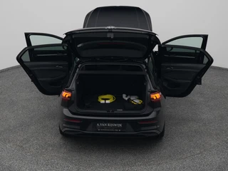 Volkswagen Golf – thumbnail 32