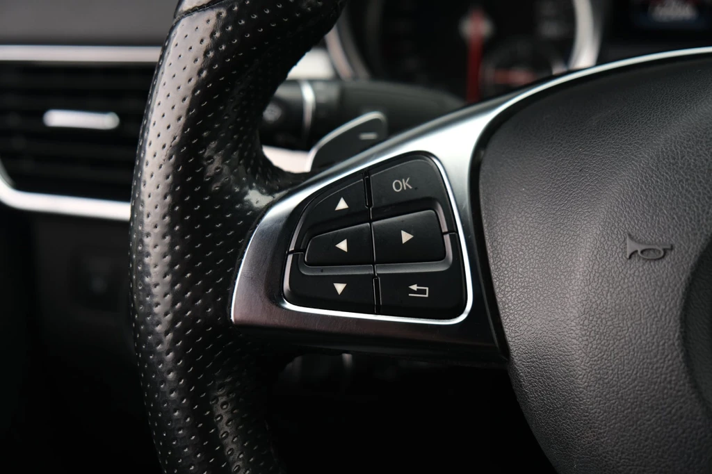 Mercedes-Benz GLE – foto 18
