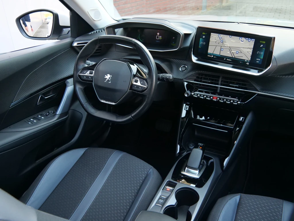 Peugeot e-2008 – foto 11