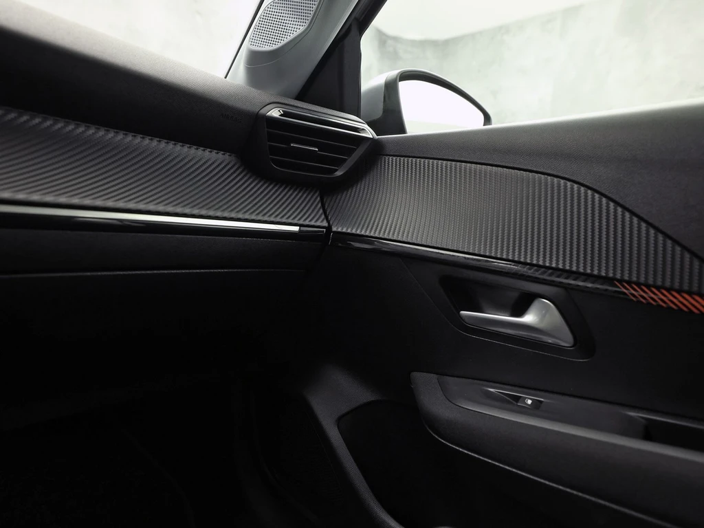 Peugeot e-208 – foto 31