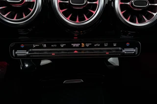 Mercedes-Benz CLA – thumbnail 17