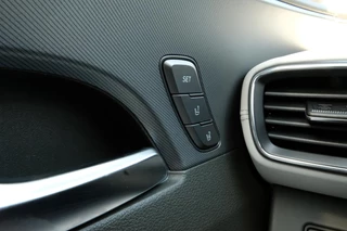 Hyundai Santa Fe – thumbnail 18