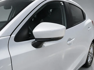 Mazda 2 – thumbnail 12