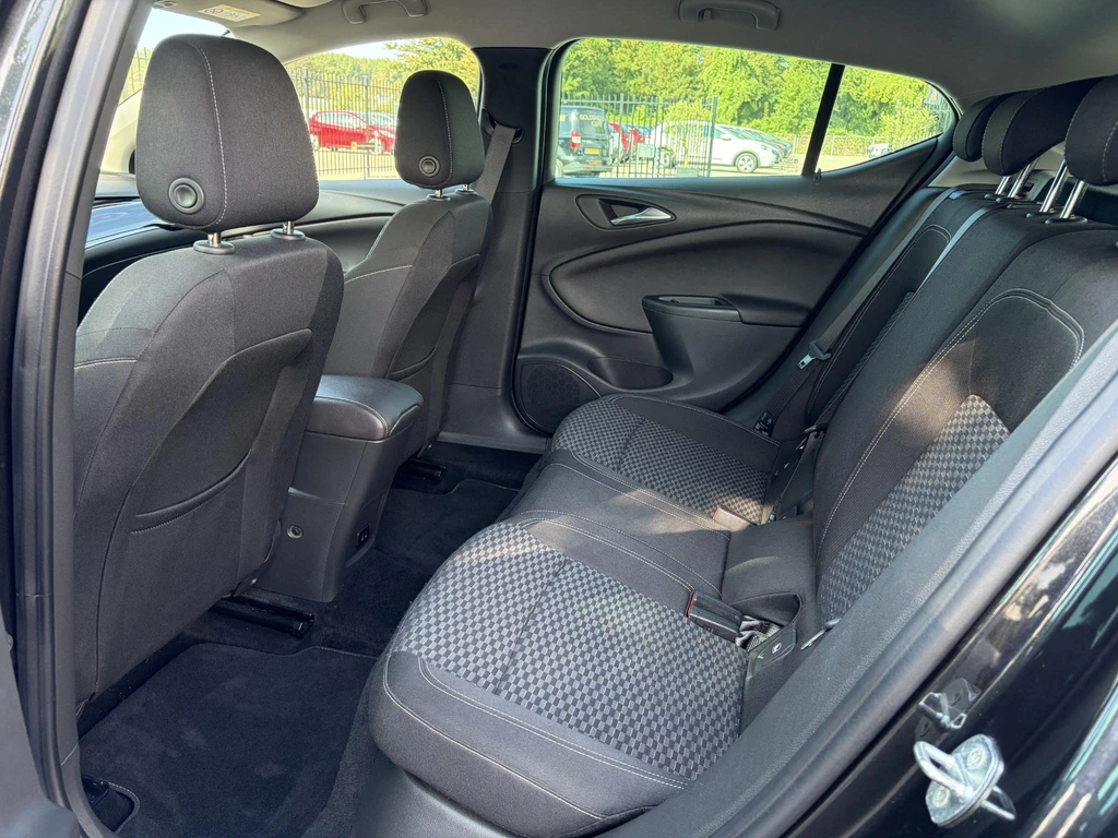 Opel Astra – foto 13