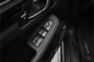 Porsche Macan – thumbnail 53