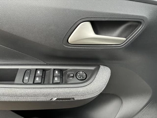 Opel Frontera – thumbnail 25